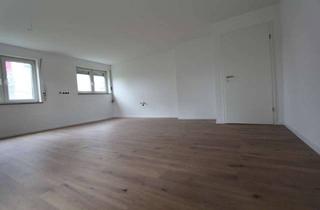Wohnung mieten in Obere Straße 10 b, 08371 Glauchau, Helle große 4-Raum Wohnung mit 3 Balkonen + Fußbodenheizung