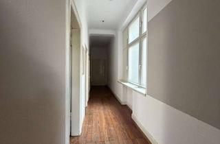 Wohnung mieten in Mülheimerstraße 79, 47058 Duissern, Duisburg Neudorf: 3 ZimmerAltbauwohnung