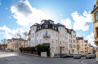 Wohnung mieten in Friedrich-Engels-Straße 26, 07545 Gera, Kleines Nest: Mit frisch saniertem Badezimmer, kleinem Balkon und EBK