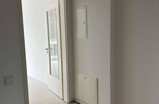 Wohnung mieten in 32427 Minden, Neuwertige 2‑Zimmer Wohnung im DG mit Balkon in Minden