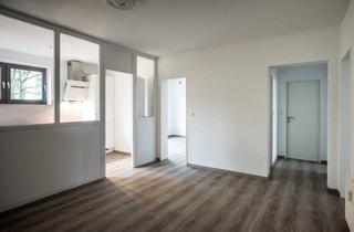 Wohnung mieten in Am Freibad 83, 28832 Achim, Renovierte 4-Zimmer Wohnung mit Balkon und Tiefgarage