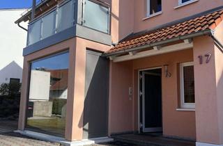 Wohnung mieten in Seiffener Straße 17, 92436 Bruck, 2-Zimmer Wohnung teilmöbliert mit EBK und Terrasse in Bruck in der Oberpfalz