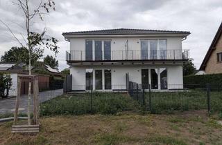 Wohnung mieten in Lehnitzstraße 11, 16515 Oranienburg, Moderne 2-Zimmer-Wohnung mit eigenem Garten