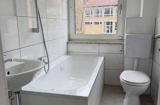 Wohnung mieten in Eichendorffstr. 12, 38364 Schöningen, Erstbezug! Sanierte 2-Zimmer Wohnung mit Balkon zu vermieten!