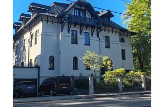 Wohnung mieten in Romanstraße 30, 80639 Neuhausen-Nymphenburg, Herrliche, ruhige und Helle Dachgeschosswohnung in Neuhausen-Nymphenburg