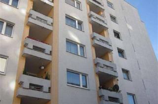 Wohnung mieten in Luxemburger Straße 19, 97084 Heuchelhof, Hier wird noch gewerkelt! 2-Zimmer-Wohnung mit Balkon!