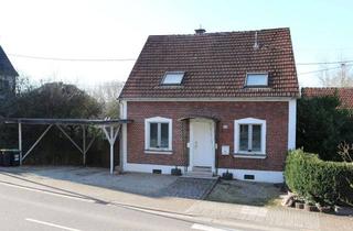 Einfamilienhaus kaufen in Dorfstraße 73, 66809 Nalbach, Charmantes Einfamilienhaus mit 4 Zimmern in Nalbach-Bilsdorf