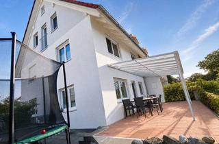 Doppelhaushälfte kaufen in 88368 Bergatreute, Moderne Doppelhaushälfte mit Garten, überdachter Terrasse, Tiefgarage und viel Wohnraum