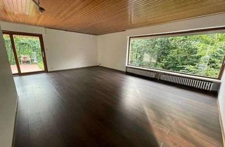 Haus kaufen in 65795 Hattersheim, Modernisierter Bungalow mit ELW und großem Garten in Topwohnlage