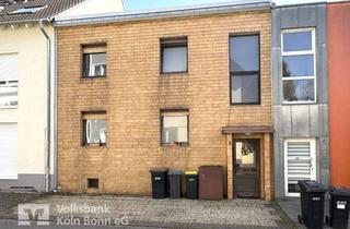 Reihenhaus kaufen in 50767 Heimersdorf, Heimersdorf - Sanierungsbedürftiges Ein-/Zweifamilienreihenhaus sucht liebevolle Hand