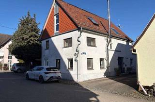 Haus kaufen in Hindenburgstr. 13, 89174 Altheim, Charmantes Wohnhaus mit Scheune und ruhig gelegenem Garten