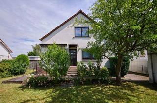 Grundstück zu kaufen in 63263 Neu-Isenburg, Raum für Neues: Baugrundstück mit Altbestand in beliebter Lage von Neu-Isenburg