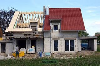 Haus kaufen in 37327 Leinefelde, Wohnhaus mit Lagergebäude im Rohbau - mit Entwicklungspotential