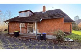 Einfamilienhaus kaufen in 23738 Lensahn, Großes Potential!