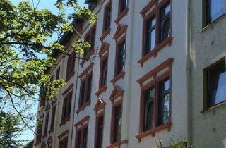 Mehrfamilienhaus kaufen in 63454 Hanau, Hanau - Saniertes und aufgeteiltes Mehrfamilienhaus mit 9 Wohneinheiten, 2 Doppel- und 3 Einzelgaragen und 4 PKW-Stellplätzen