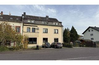 Wohnung kaufen in 54329 Konz, Konz - KONZ - nahe Trier - Solide 4-Zimmer-Eigentumswohnung mit Balkon, Garage und eigenem Garten
