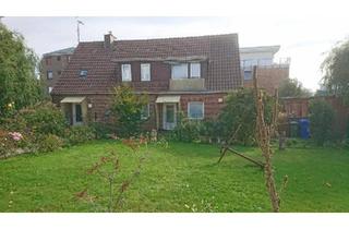 Haus kaufen in 25761 Büsum, Büsum - Solides Zwei-Familienhaus in bevorzugter Lage