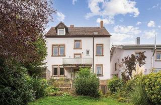 Haus kaufen in 67292 Kirchheimbolanden, Kirchheimbolanden - Großes Stadthaus in Kirchheimbolanden auf tollem Eigentumsgrundstück