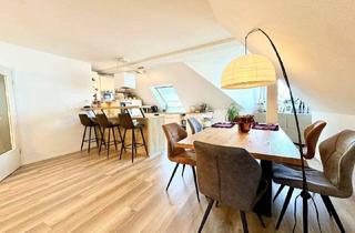 Wohnung kaufen in 42551 Velbert, Velbert - Großzügige 3,5-Zimmer-Dachgeschosswohnung mit Balkon, zwei Bädern und Ausbaupotenzial im Dachboden