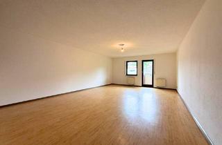 Wohnung kaufen in Breite 6, 79713 Bad Säckingen, Bad Säckingen - Sofort frei: Großzügige 3-Zimmer-Wohnung mit idealem Grundriss, Balkon & TG-Stellplatz