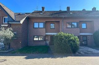 Reihenhaus kaufen in 41470 Neuss, Neuss - Reihenhaus mit Südlage und Einliegerwohnung
