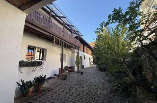 Einfamilienhaus kaufen in 76872 Steinweiler, Steinweiler - EFH mit neuer Heizung und Wärmepumpe, Holz-Paneelen & 870 m² Grundstück!!!