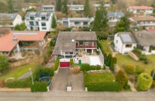Einfamilienhaus kaufen in 78224 Singen, Singen (Hohentwiel) - Großzügiges Split-Level-Einfamilienhaus mit Pool & Einliegerwohnung - Wohnen mit Charakter