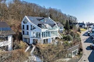 Einfamilienhaus kaufen in 69151 Neckargemünd, Neckargemünd - Elegante Doppelhaushälfte im Villenstil mit erstklassiger Ausstattung