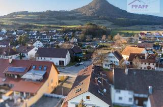 Wohnung kaufen in 78234 Engen, Engen / Welschingen - Zuhause ankommen in Welschingen - 6 Zi.-DG-Wohnung mit 130 m², 2 Stellplätzen und Gartenfläche