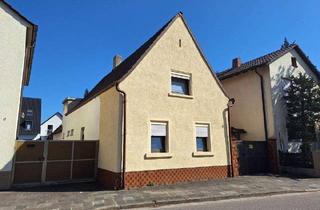 Einfamilienhaus kaufen in 67112 Mutterstadt, Mutterstadt - Einfamilienhaus mit Anbau, Garage und Garten - modernisierungsbedürftig