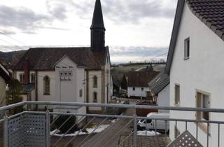 Wohnung kaufen in Gallusweg 5, 78176 Blumberg, Blumberg - Attraktive 8 Zimmerwohnung Wohnung mit zusätzlichem Dachgeschoss, Garage und 2 Balkone in EpfenhofenBlumberg