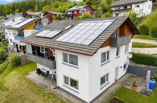 Einfamilienhaus kaufen in 72175 Dornhan, Dornhan - Viel Raum für Ihre Wohnträume - großzügiges Einfamilienhaus mit Weitblick, Gartenidylle und Potenzial