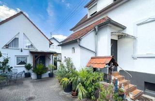 Haus kaufen in 69207 Sandhausen, Sandhausen - *** Mehrgenerationen-Traum in Sandhausen: Zwei Häuser auf einem Grundstück ***