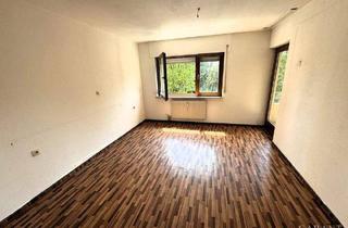 Wohnung kaufen in 74257 Untereisesheim, Untereisesheim - SOFORT FREI -- 3,5 Zimmer-Wohnung mit Balkon und Autostellplatz!