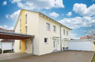 Doppelhaushälfte kaufen in 71154 Nufringen, Nufringen - Moderne Doppelhaushälfte mit großem Balkon und überdachter Terrasse