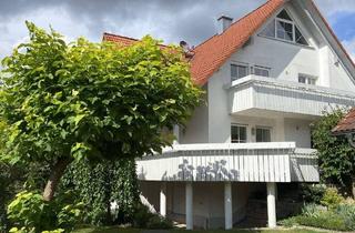 Mehrfamilienhaus kaufen in 91330 Eggolsheim, Eggolsheim - Gepflegtes Mehrfamilienhaus mit Ausblick in ruhiger Hanglage -