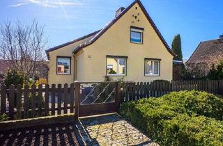 Einfamilienhaus kaufen in Alban-Berg-Straße 3, 06774 Muldestausee, Muldestausee - Wo der Sommer länger bleibt - Haus mit großem Garten & Pavillon