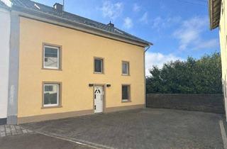 Bauernhaus kaufen in Bescher Straße 9, 66706 Perl, Perl - Bauernhaus in ruhiger Lage direkt an der Grenze Luxemburg