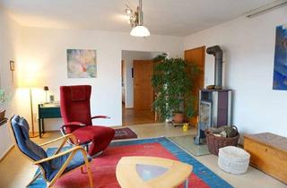 Wohnung kaufen in 64367 Mühltal, Mühltal - Stilvolle EG-Wohnung mit Kamin, zwei Balkonen & Gartenanteil - traumhafte Aussicht