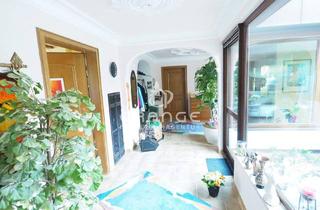 Einfamilienhaus kaufen in 89143 Blaubeuren, Blaubeuren - * Architektur mit Charakter: Exklusives Wohn- und Geschäftshaus in zentraler Lage von Blaubeuren *