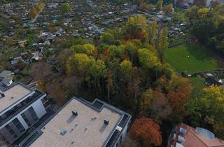 Wohnung kaufen in 04179 Leipzig, Leipzig - BLICK in den AUENWALD NEUBAU mit 5-Zimmern 70m² WOHNEN 2 x TERRASSEN KAMIN 2 x TG-SP ca. 7.000m² eingezäunter Gemeinschaftsgarten