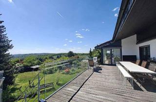 Haus kaufen in 61479 Glashütten, Glashütten - Exklusives Zweifamilienhaus Glashütten: Pool, Blick, barrierefrei - nur 30 Min. von FFM & Wiesbaden