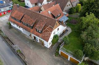 Einfamilienhaus kaufen in 74545 Michelfeld, Michelfeld - Zwei Häuser, Gewerbe, Garagen & Freiflächen - vielseitiges Anwesen mit Potenzial