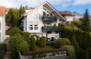 Mehrfamilienhaus kaufen in 73630 Remshalden, Remshalden - Gepflegtes Mehrfamilienhaus mit ca. 270 m², Garten, weitläufigem Ausblick und 3 Garagen