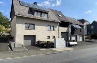Haus kaufen in 35713 Eschenburg, Eschenburg / Eiershausen - Eiershausen: Gepflegtes Wohnhaus mit 2 Wohneinheiten und großem Garten