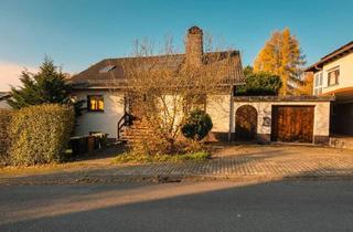 Haus kaufen in 34308 Bad Emstal, Bad Emstal - Zweifamilienhaus - geteilt in 2 ETW - in ansprechender Lage von Bad Emstal