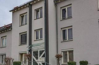 Wohnung kaufen in Elsa-Brandström-Straße 3, 71229 Leonberg, Leonberg - Großzügige 2,5-Zimmer Wohnung mit 3 PKW Stellplätzen in Leo-Höfingen