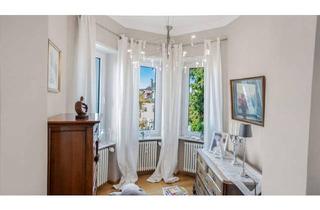 Wohnung kaufen in 76530 Baden-Baden, Baden-Baden - Stilvolle Altbauwohnung mit Südwestbalkon in Premiumlage am Annaberg