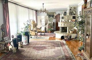 Einfamilienhaus kaufen in Passauer Straße, 90480 Nürnberg, Nürnberg - Stilvolles Einfamilienhaus mit drei Garagen in Zerzabelshof