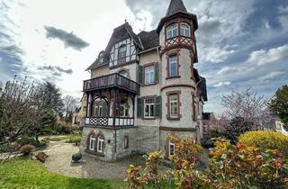 Wohnung kaufen in 61476 Kronberg, Kronberg im Taunus - Villenetage mit überhohen Decken in 1 A Innenstadtlage